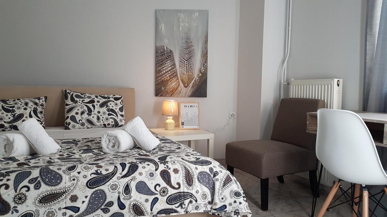 Palette Apartment Champagne - Athens Center, 6 BD, 3 BATH Eksteriør billede