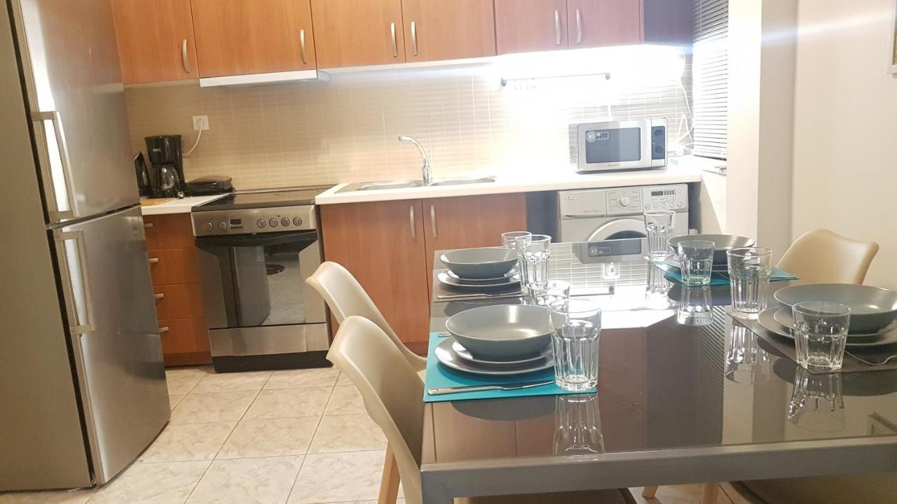Palette Apartment Champagne - Athens Center, 6 BD, 3 BATH Eksteriør billede