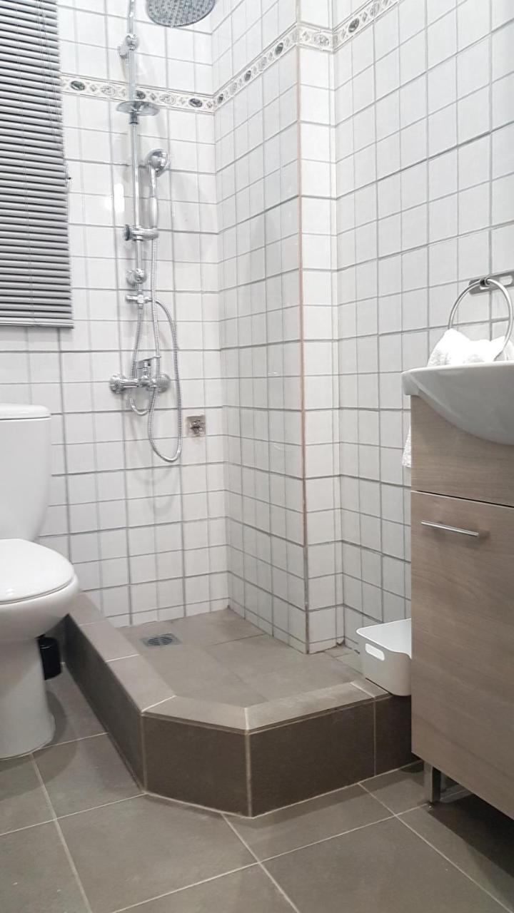Palette Apartment Champagne - Athens Center, 6 BD, 3 BATH Eksteriør billede