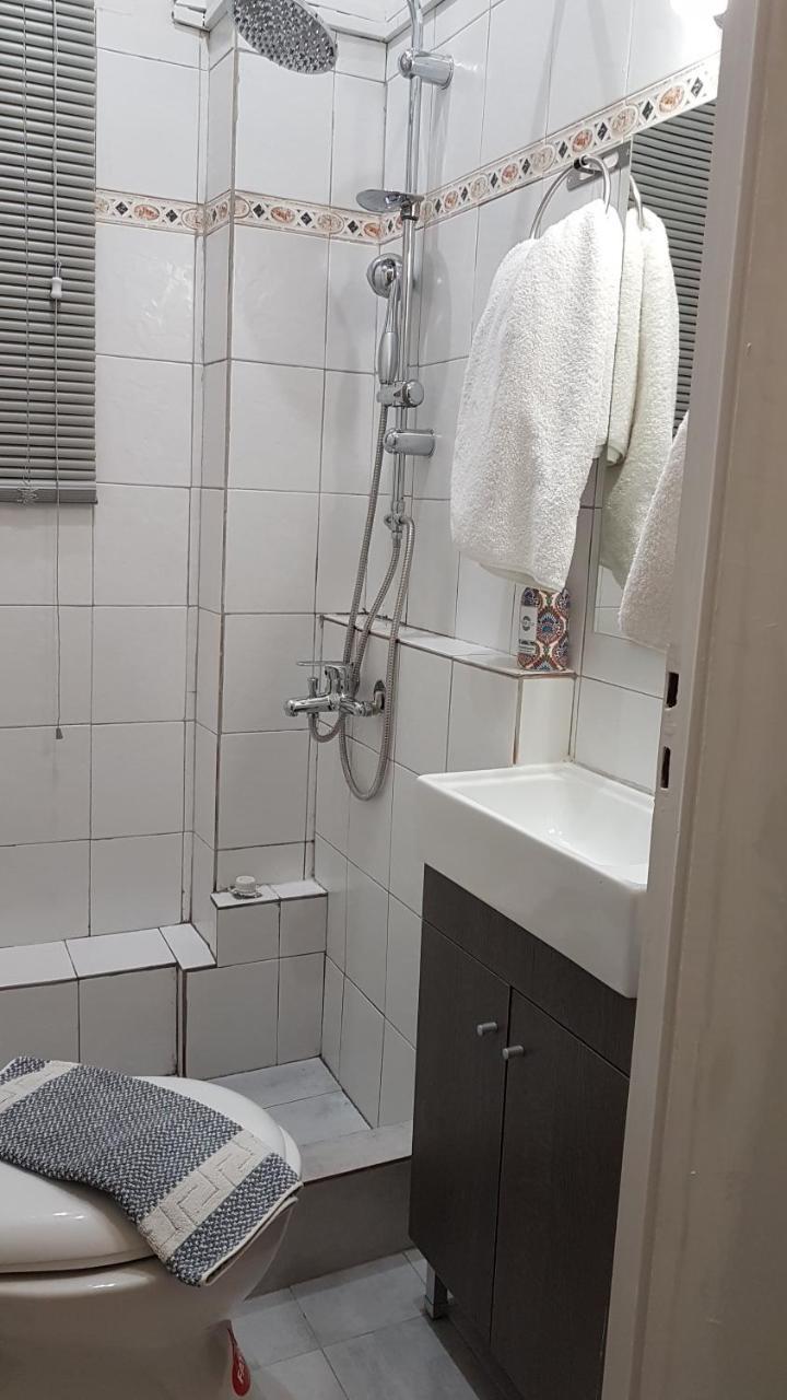Palette Apartment Champagne - Athens Center, 6 BD, 3 BATH Eksteriør billede