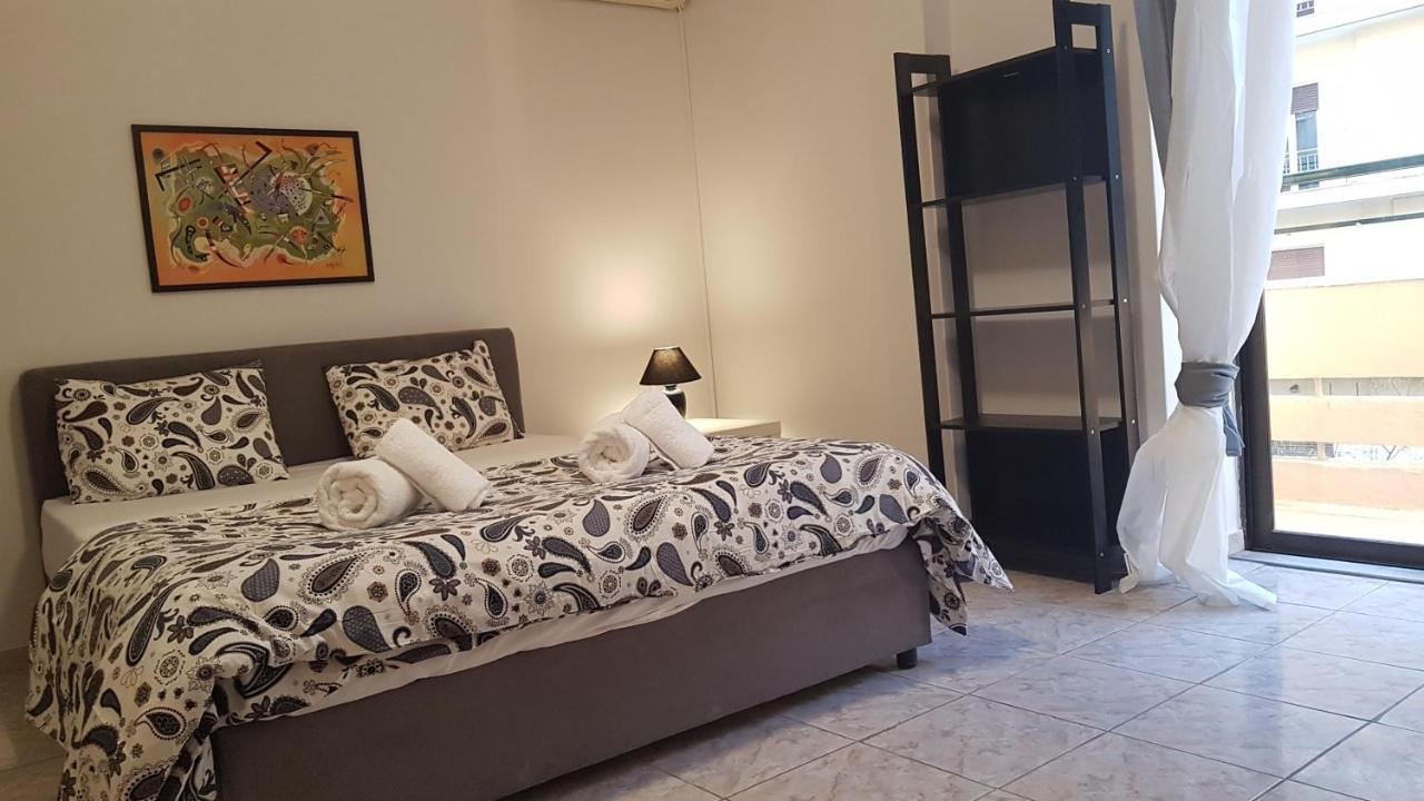 Palette Apartment Champagne - Athens Center, 6 BD, 3 BATH Eksteriør billede