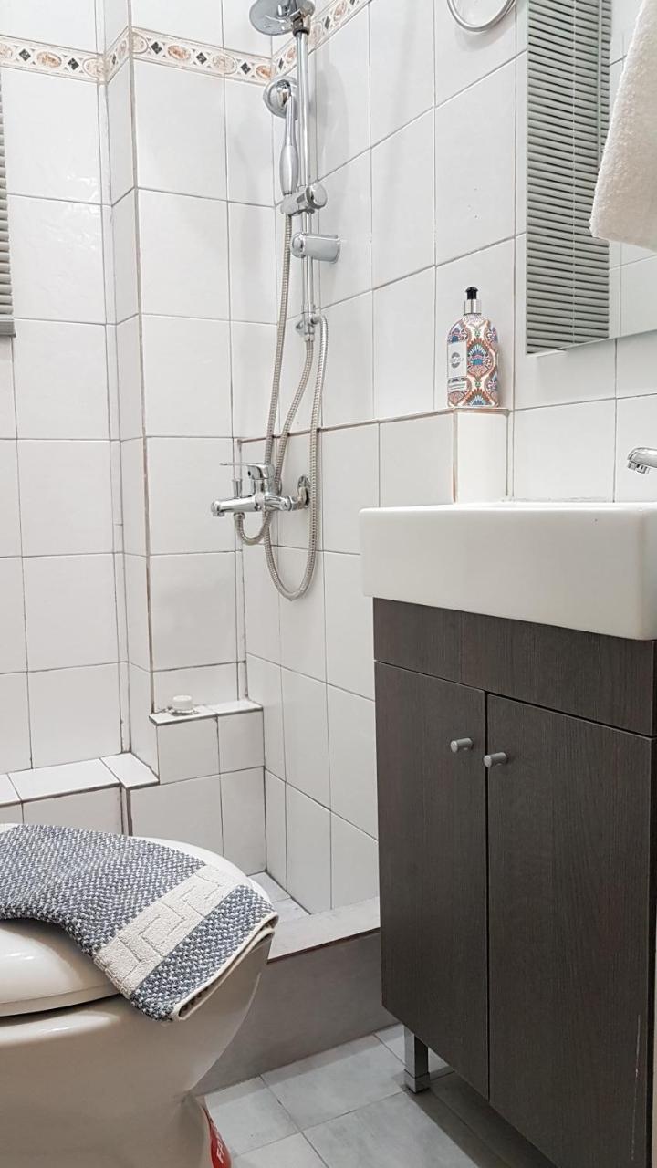 Palette Apartment Champagne - Athens Center, 6 BD, 3 BATH Eksteriør billede